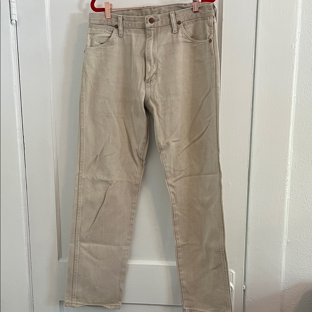Wrangler Men's Straight Jeans in Tan